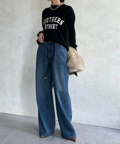 植絨字母疊穿上衣