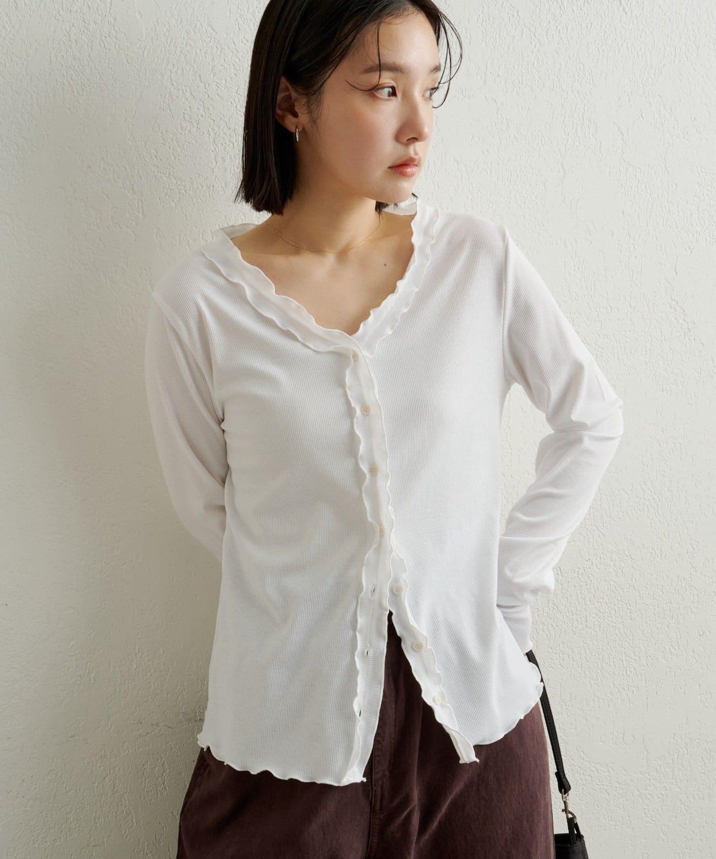 荷葉邊羅紋開衫