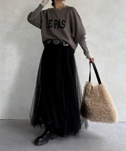 袖口羅紋箱型Logo上衣