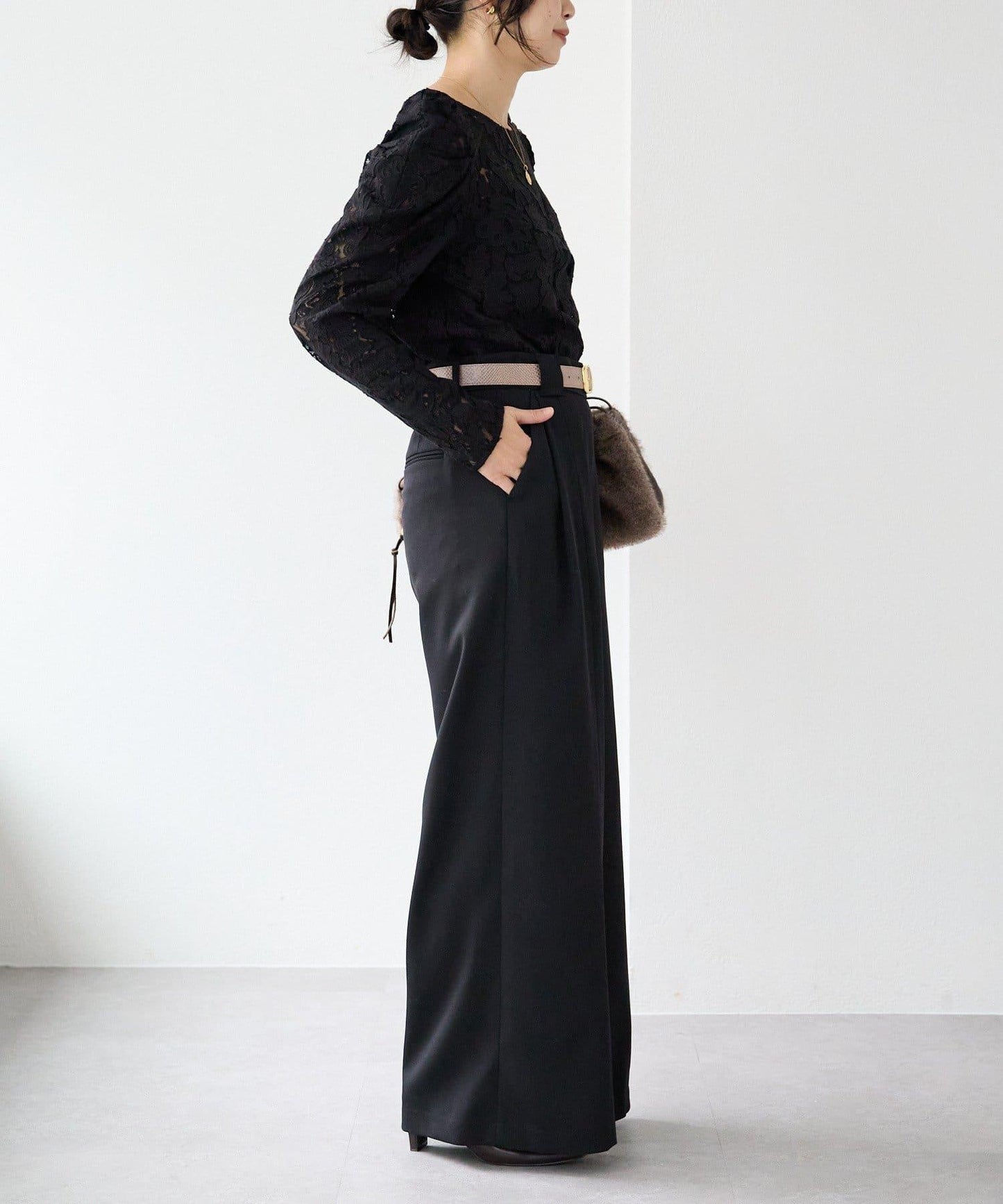 【à Nice (ア ・ニース)】工藝蕾絲襯衫