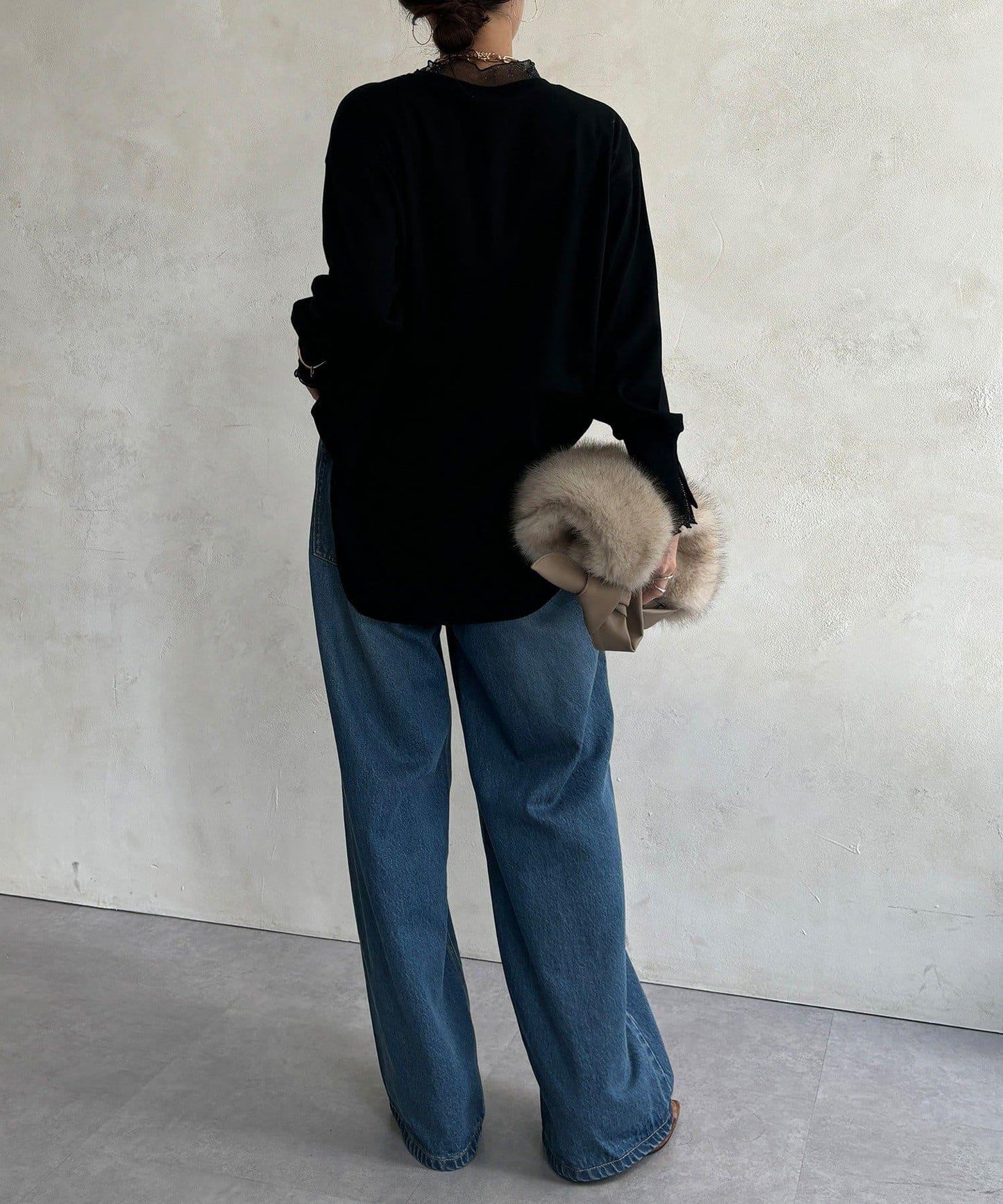 植絨字母疊穿上衣