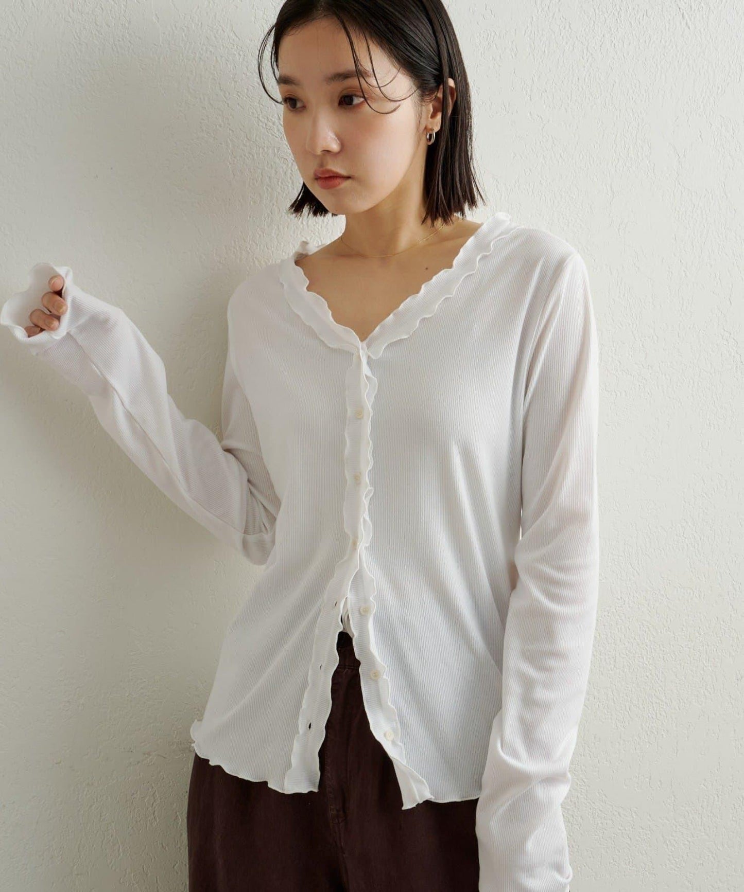 荷葉邊羅紋開衫