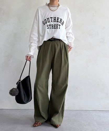 植絨字母疊穿上衣