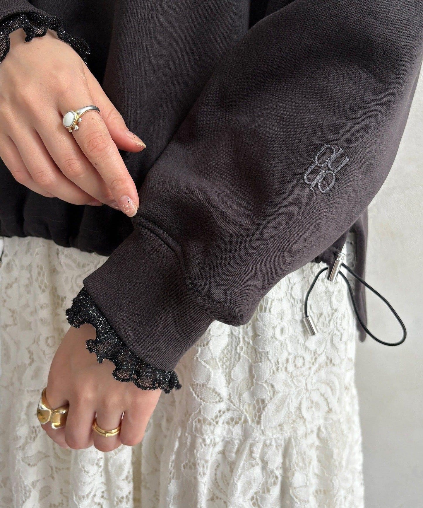 透視層疊刺繡加絨上衣