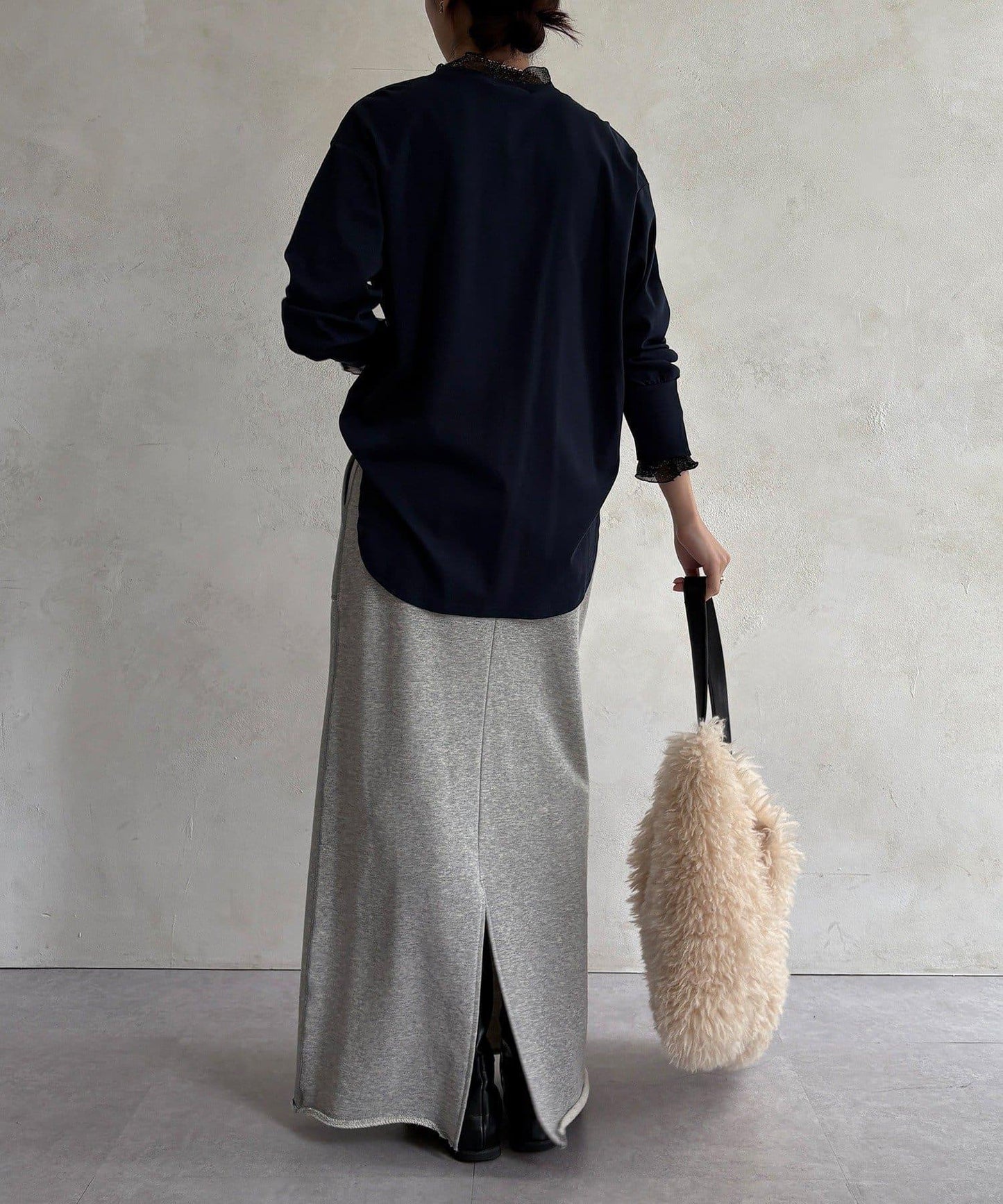 植絨字母疊穿上衣