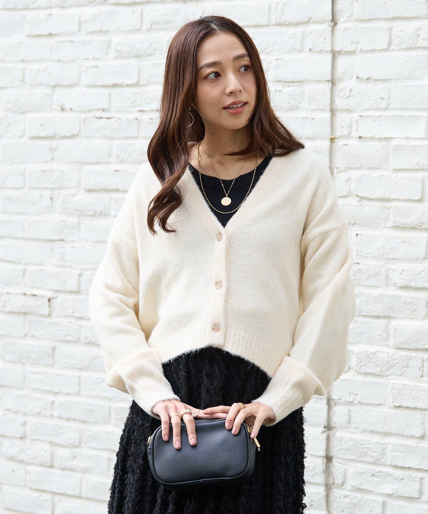 柔軟觸感狐狸絨V領開衫