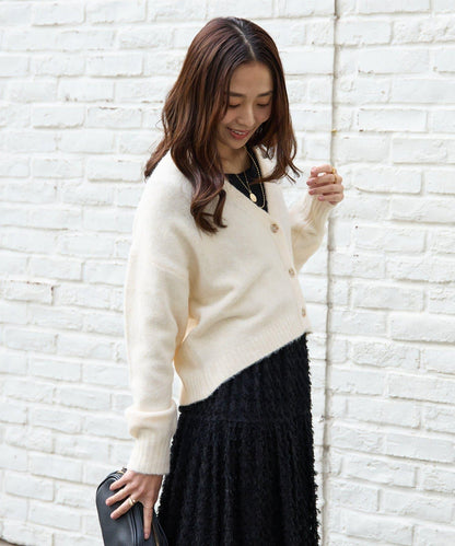 柔軟觸感狐狸絨V領開衫