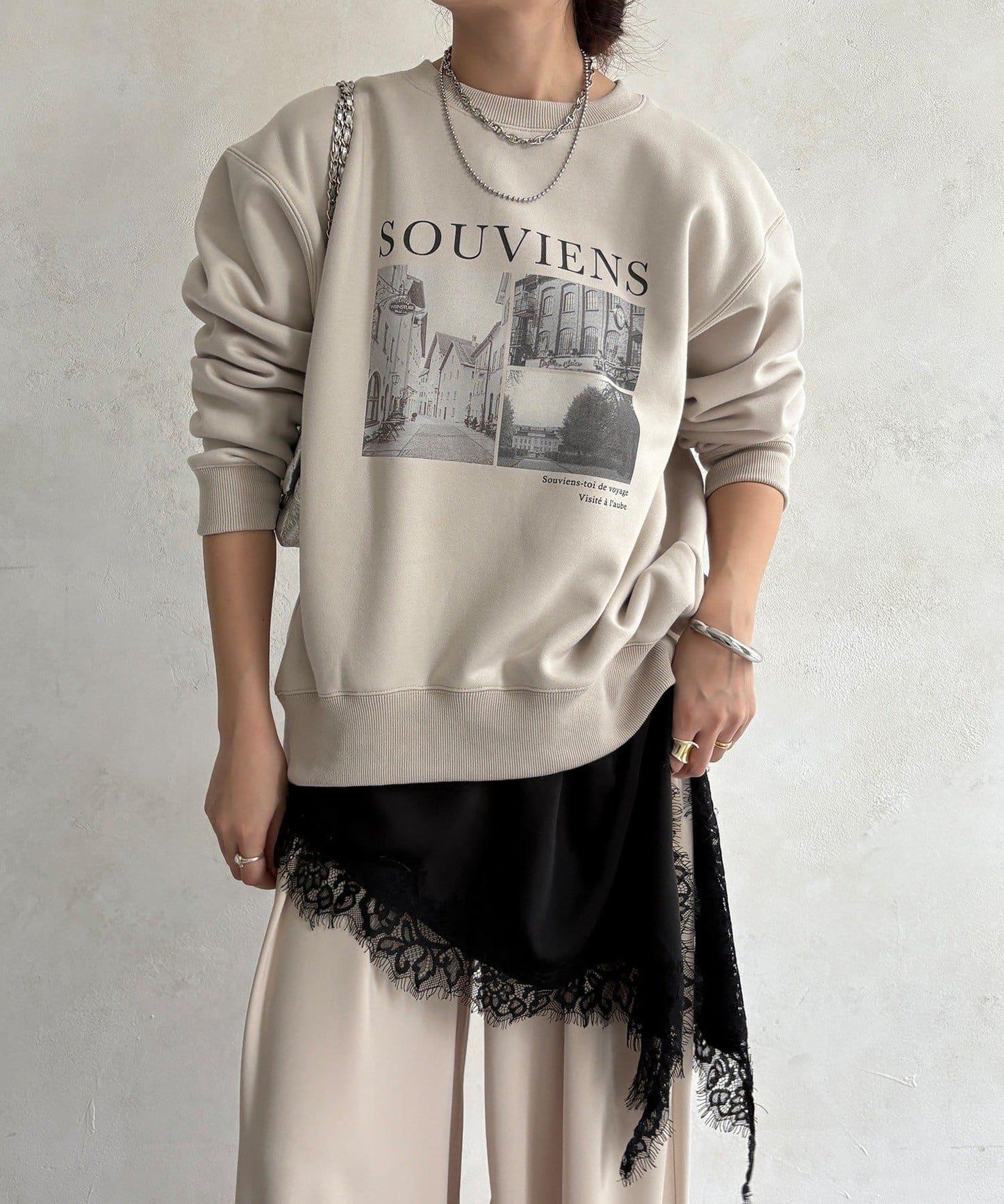 背部拉鍊照片印花加絨上衣