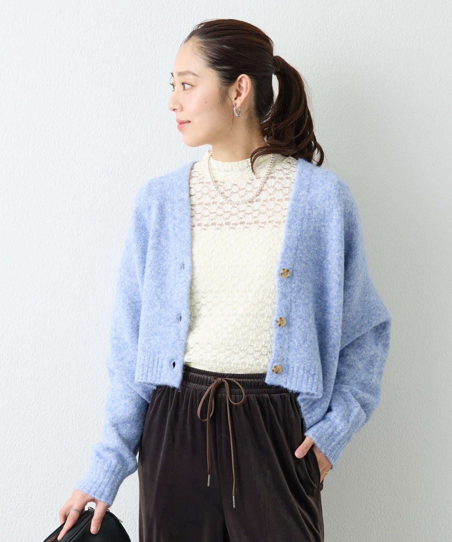 柔軟觸感狐狸絨V領開衫