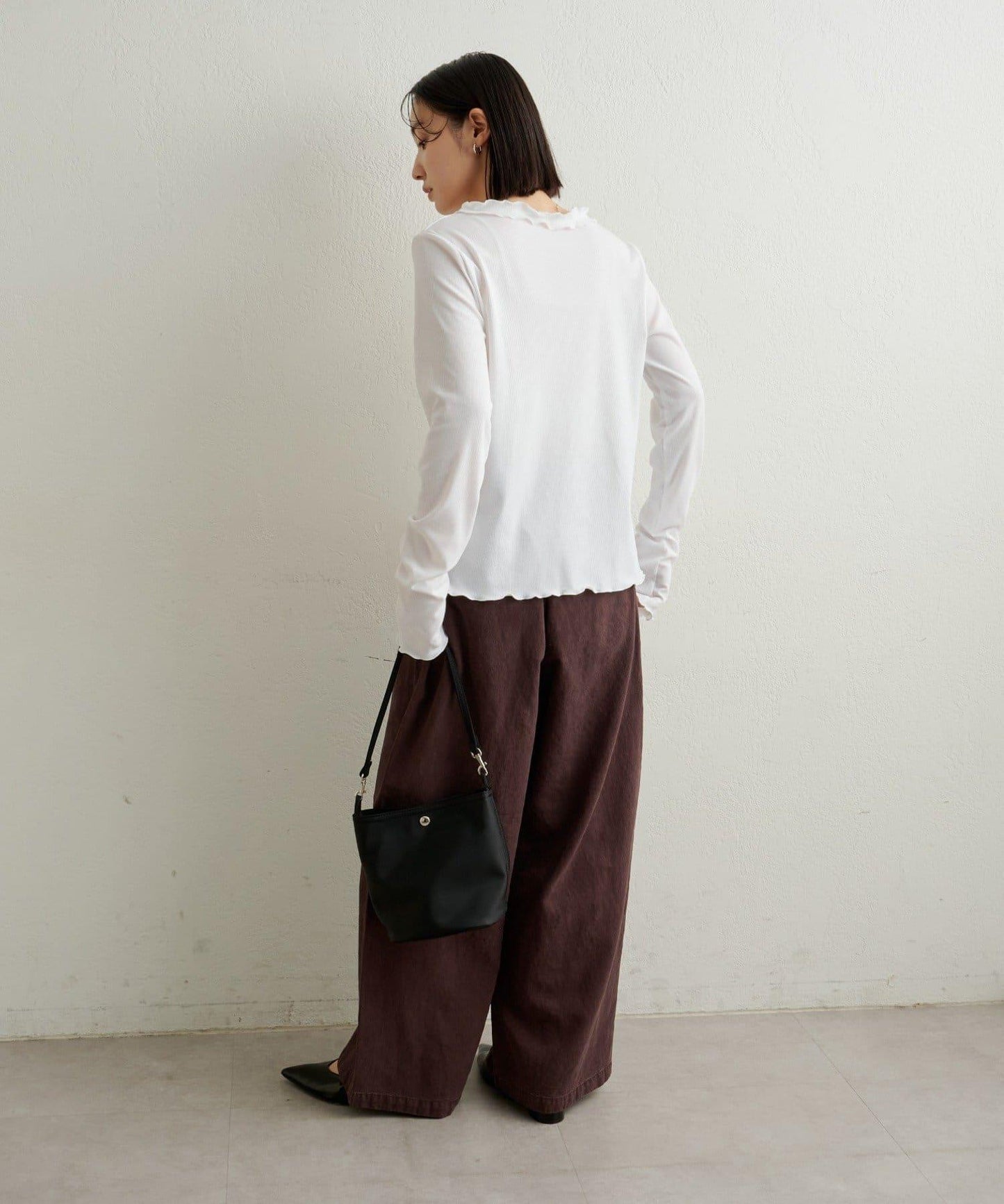 荷葉邊羅紋開衫