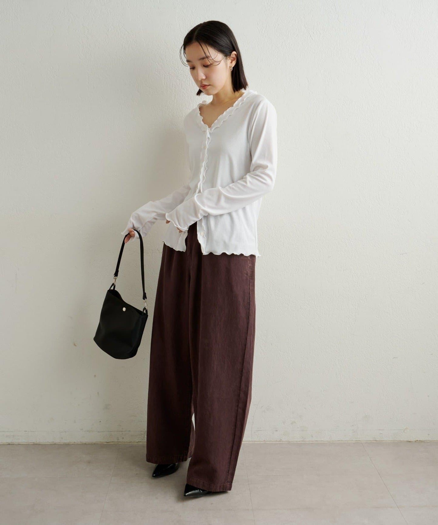 荷葉邊羅紋開衫