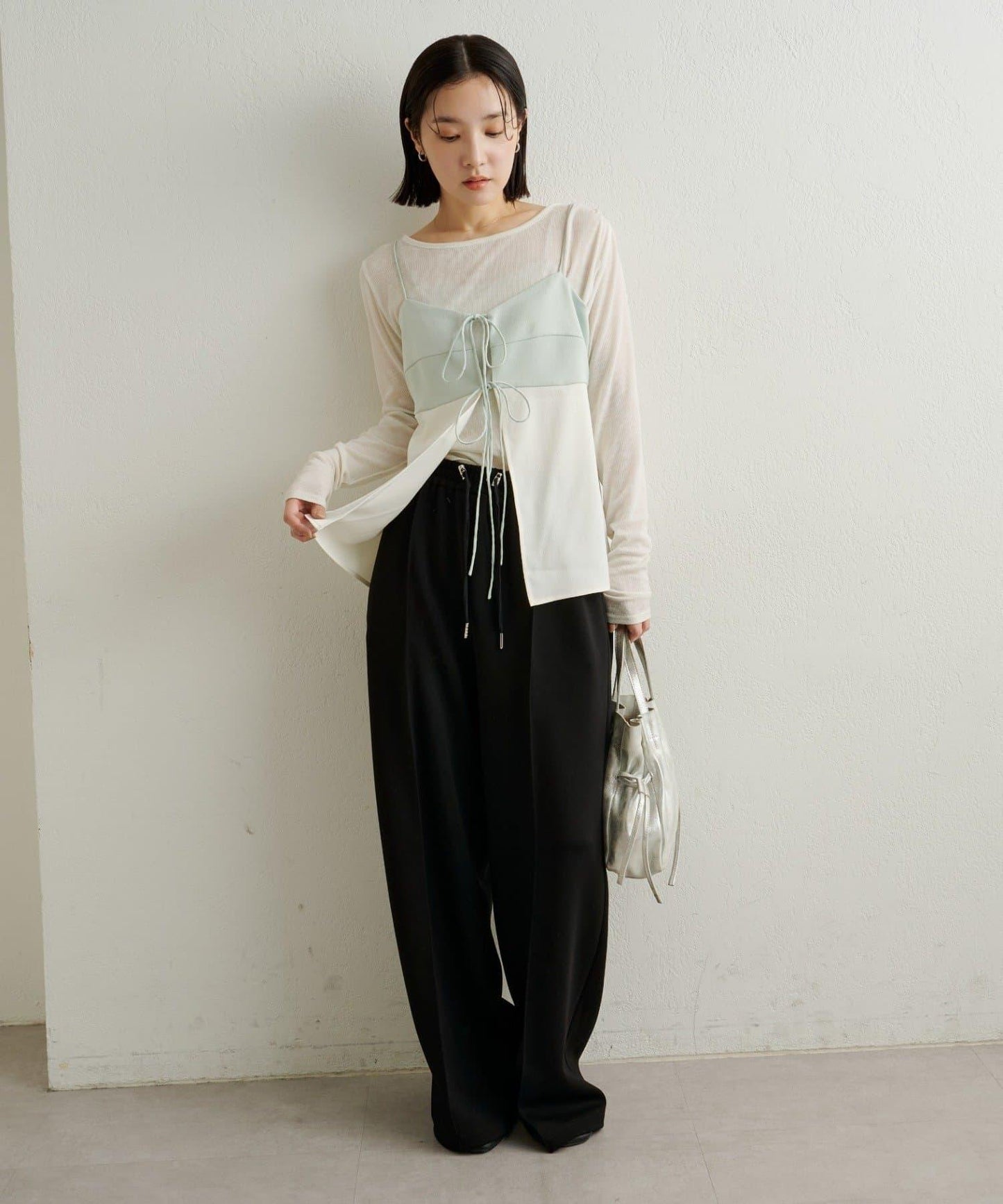 緞面蝴蝶結吊帶背心