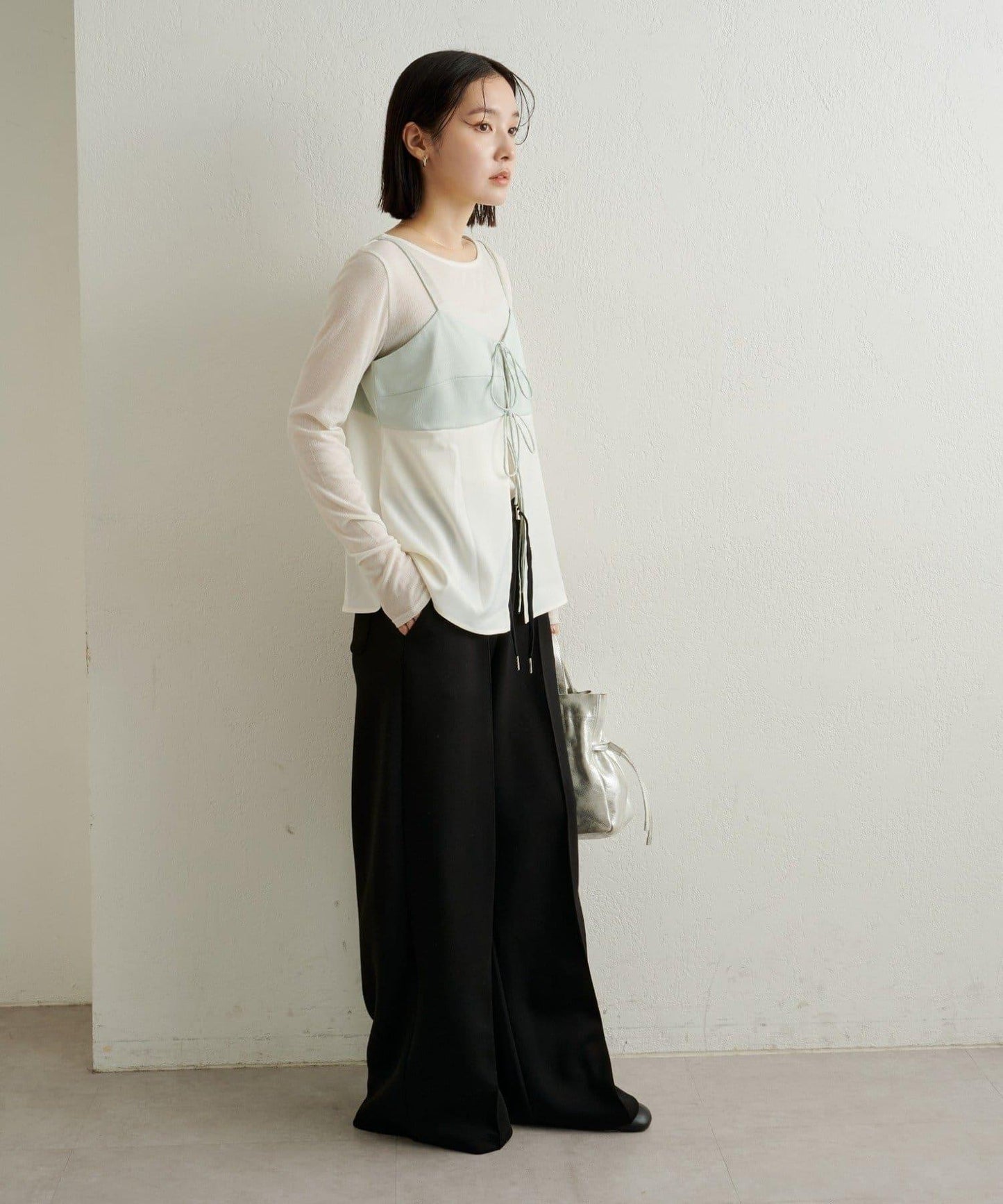 緞面蝴蝶結吊帶背心