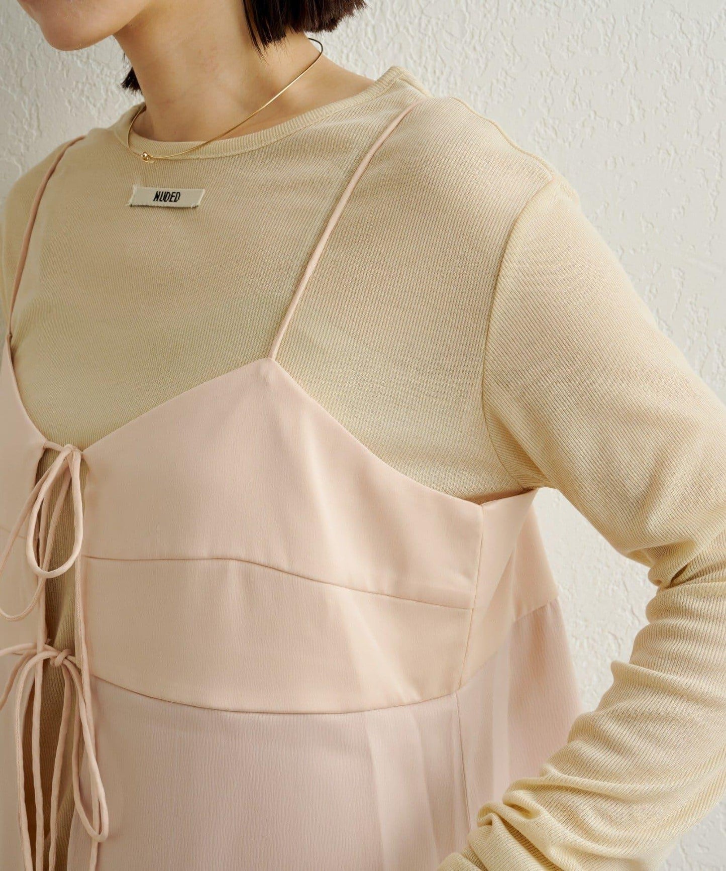 緞面蝴蝶結吊帶背心