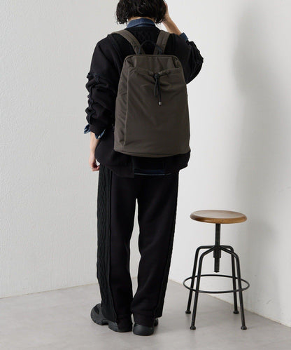 防潑水/A4尺寸兼容抽繩雙肩包