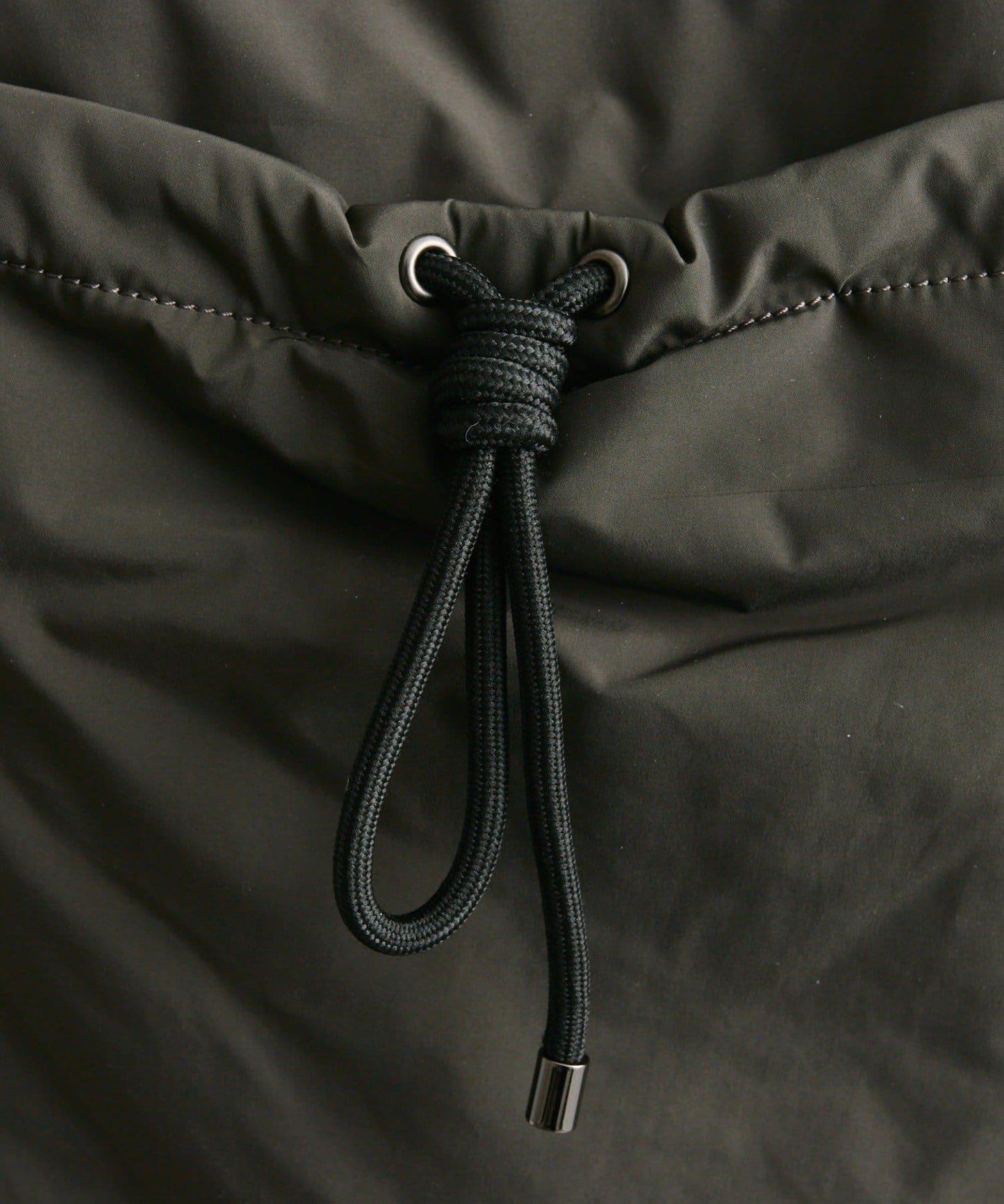 防潑水/A4尺寸兼容抽繩雙肩包