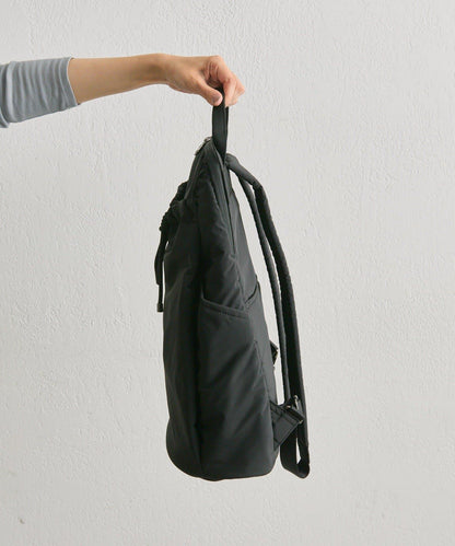 防潑水/A4尺寸兼容抽繩雙肩包