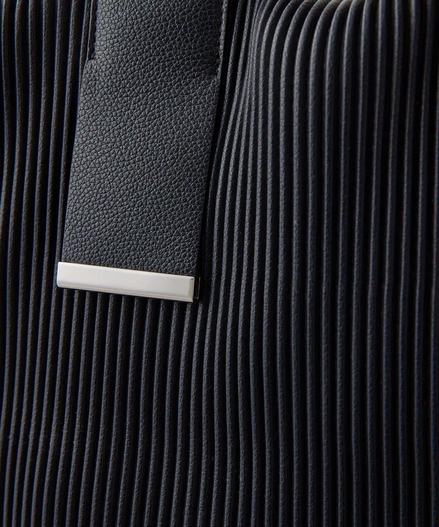 A4尺寸適用百褶托特包