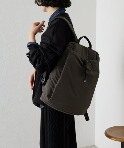 防潑水/A4尺寸兼容抽繩雙肩包