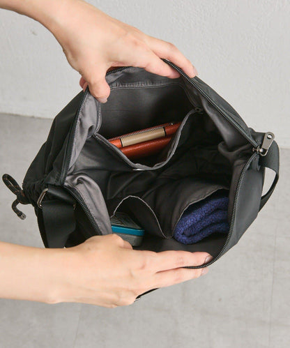 防潑水/超輕量300g抽繩單肩包