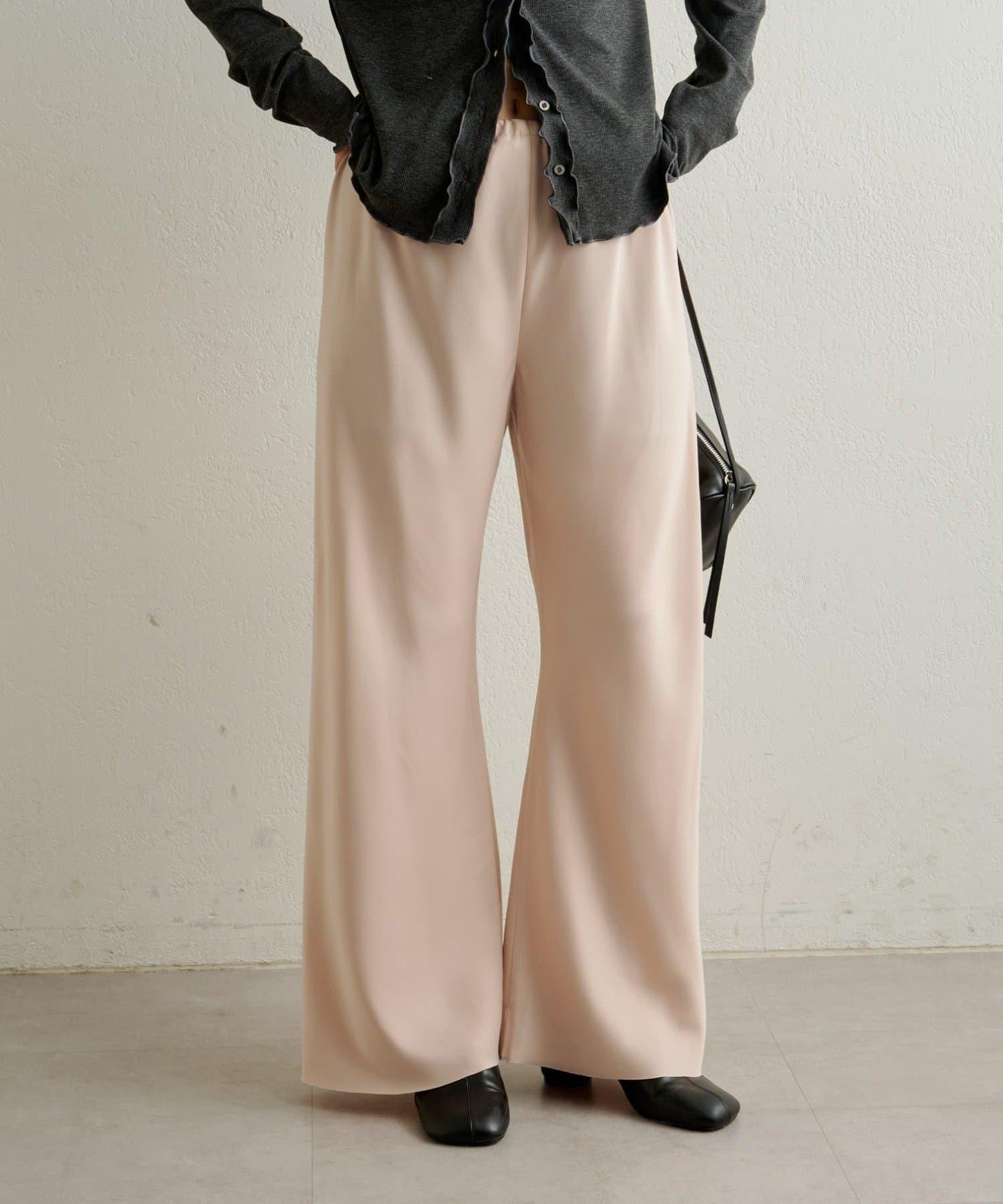 緞面斜裁休閒褲