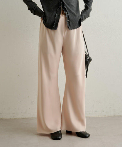 緞面斜裁休閒褲