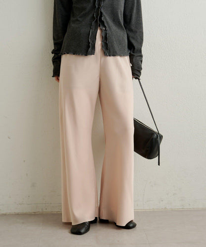 緞面斜裁休閒褲