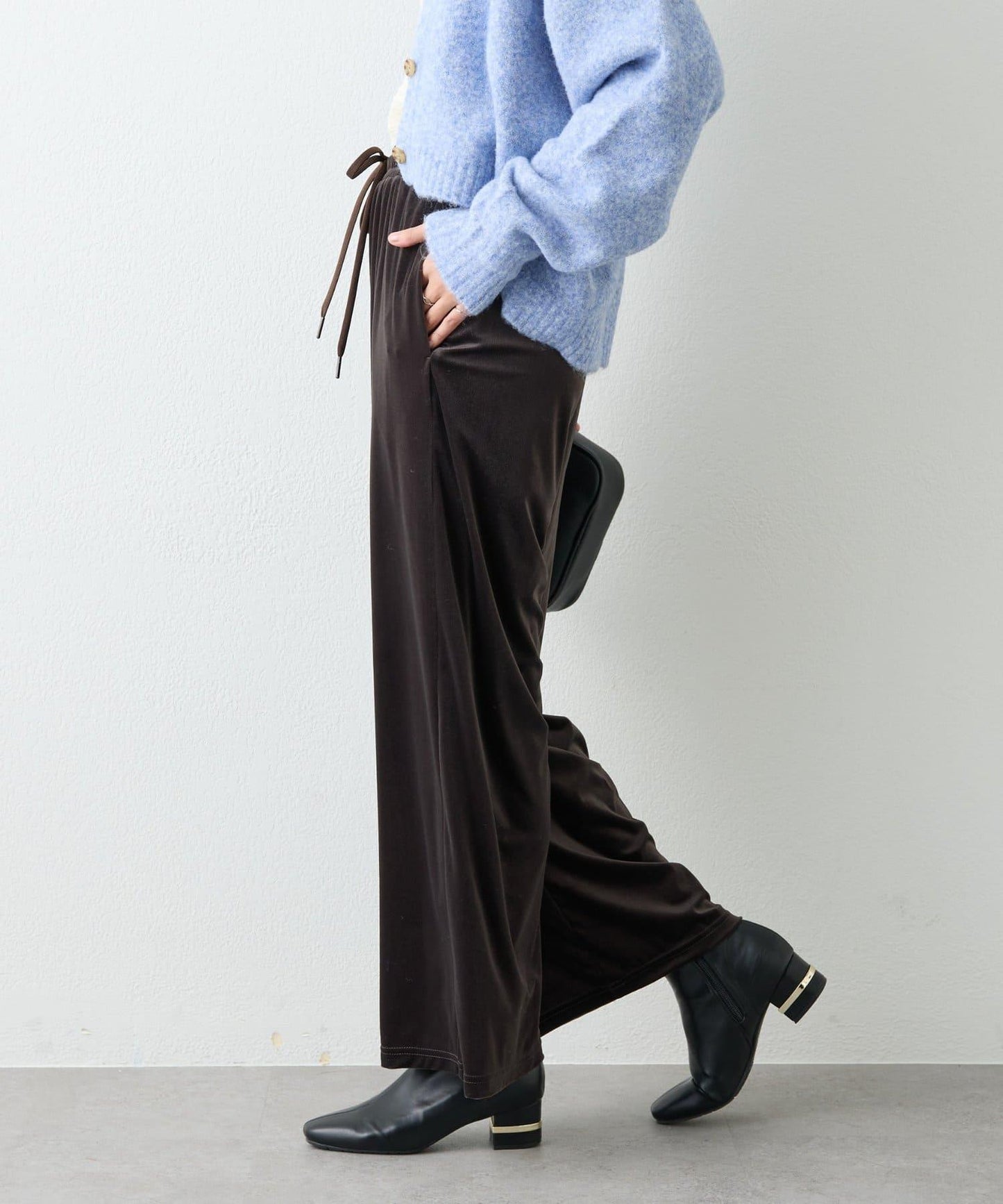 舒適穿著感透視天鵝絨休閒褲