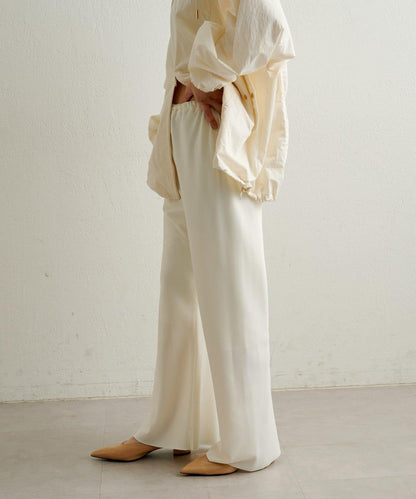 緞面斜裁休閒褲