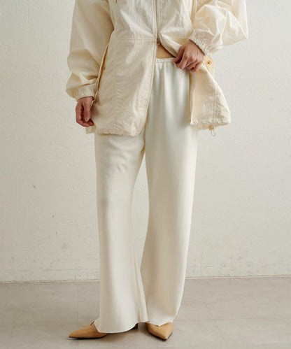 緞面斜裁休閒褲