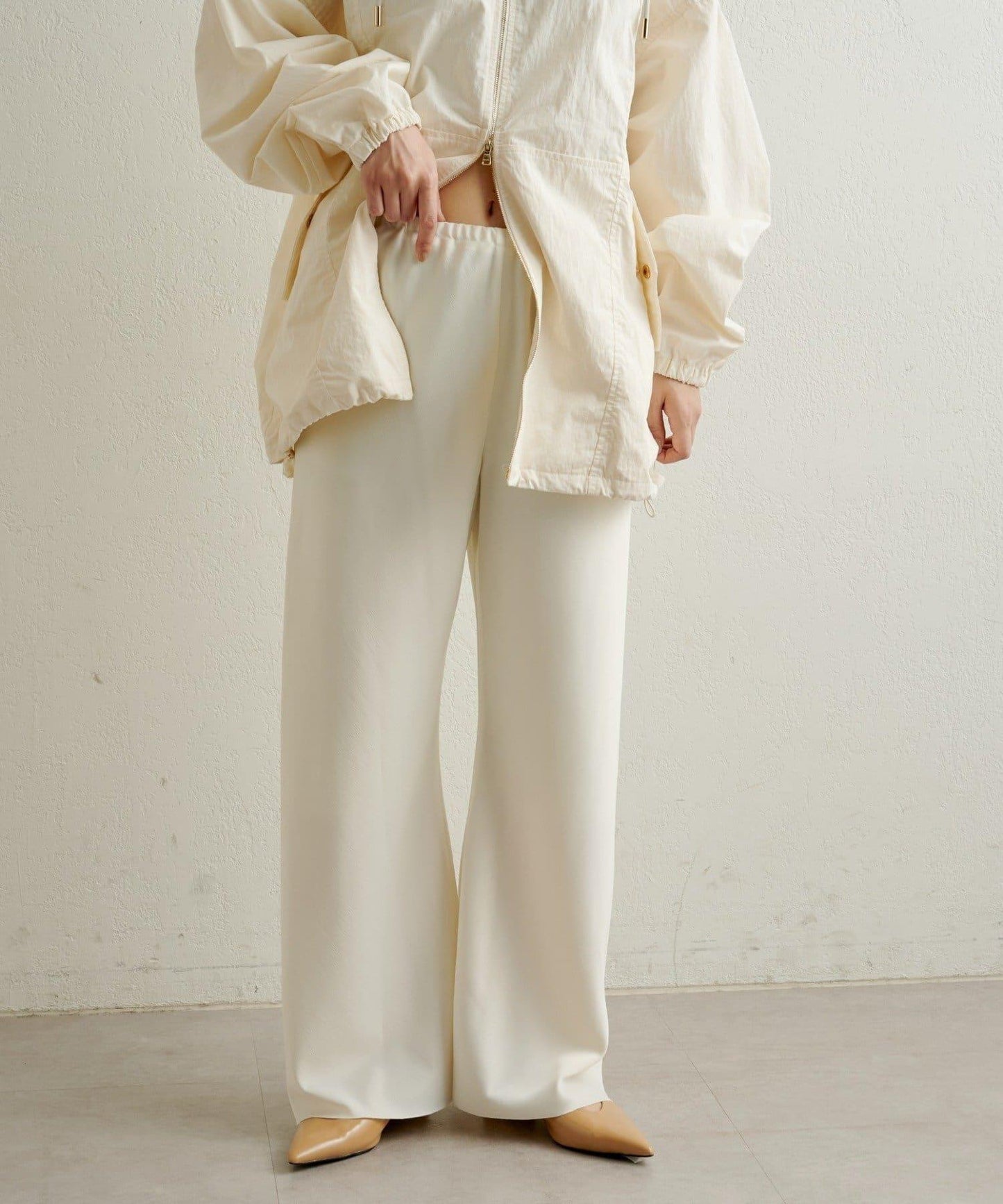 緞面斜裁休閒褲