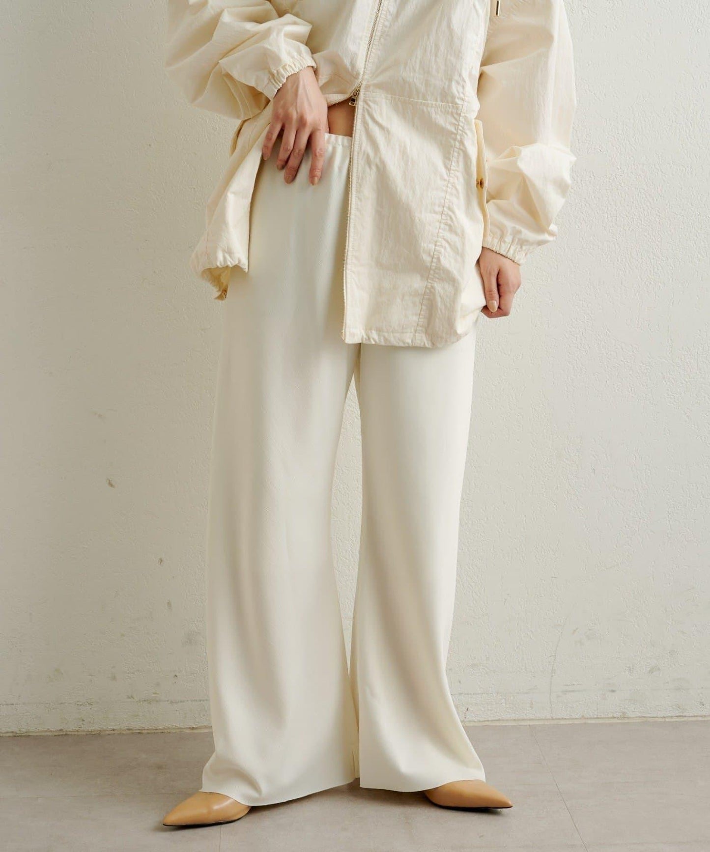 緞面斜裁休閒褲