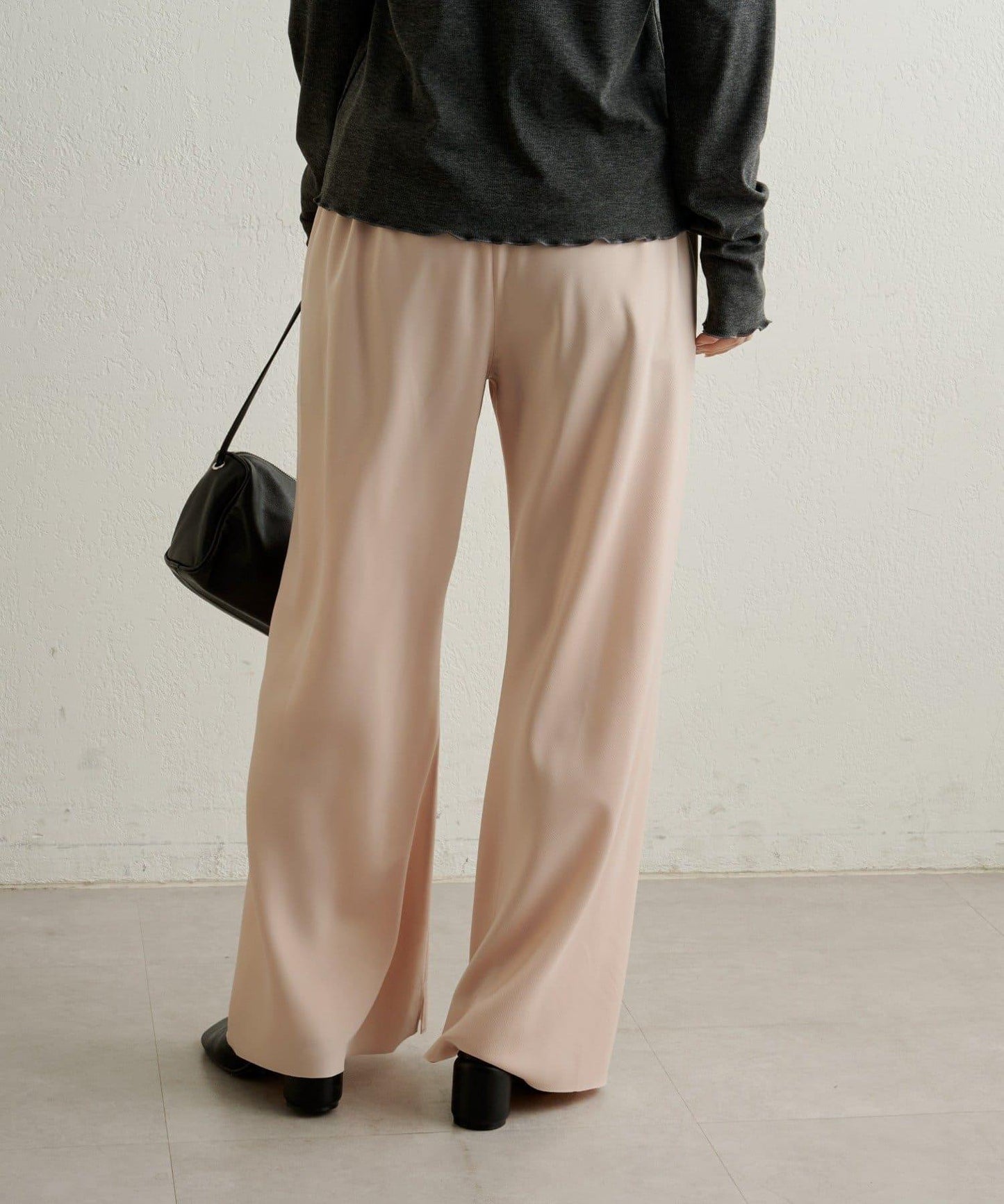 緞面斜裁休閒褲