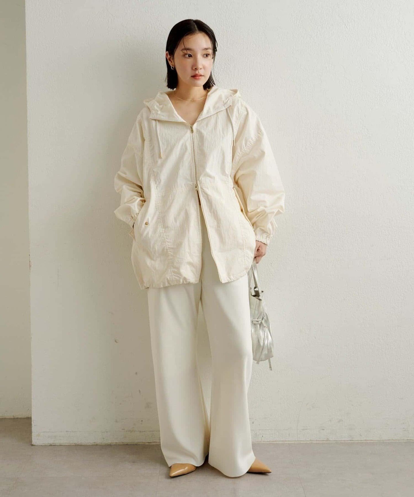 緞面斜裁休閒褲