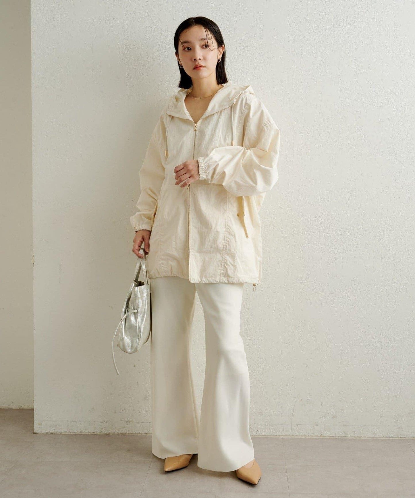 緞面斜裁休閒褲