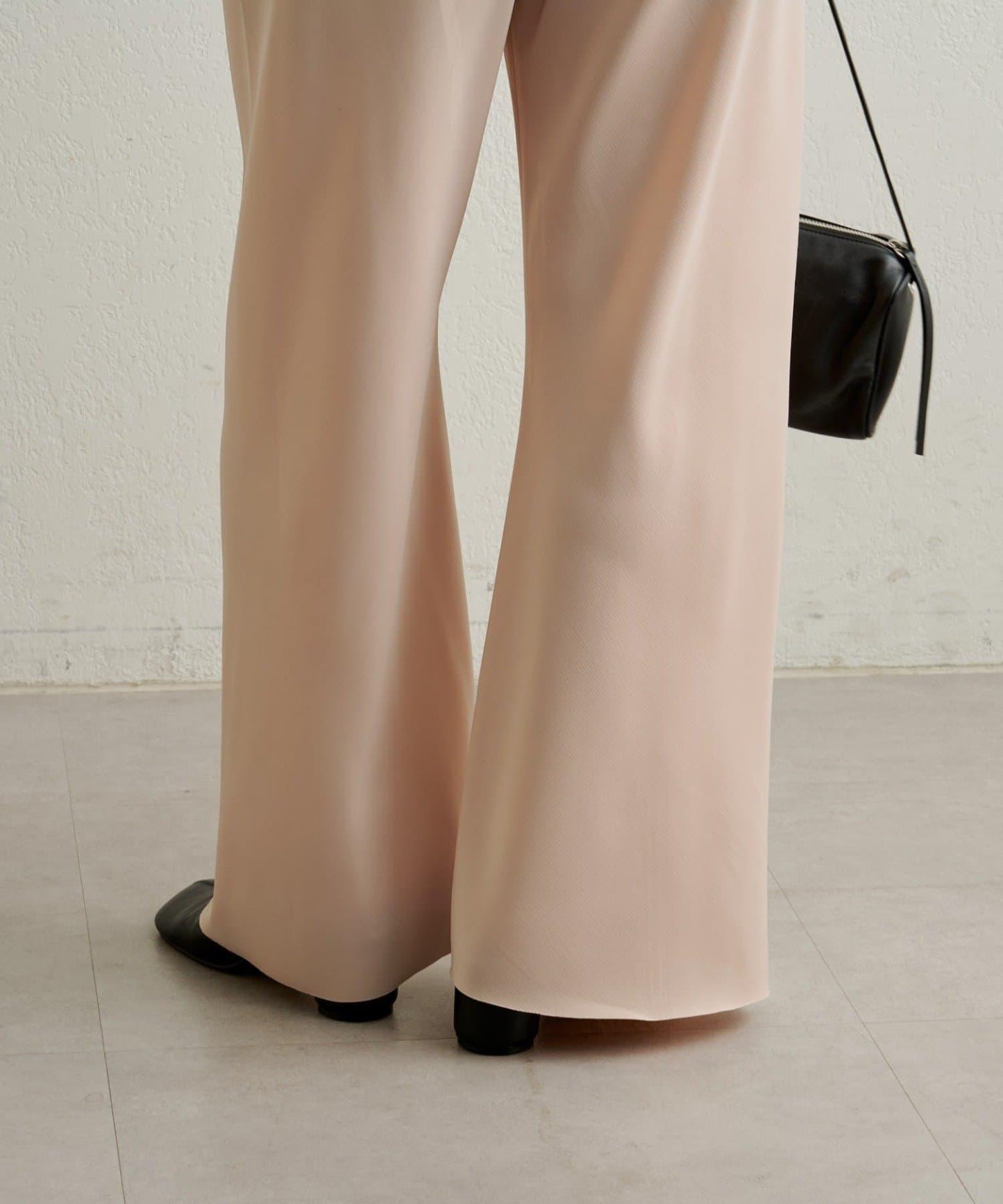 緞面斜裁休閒褲