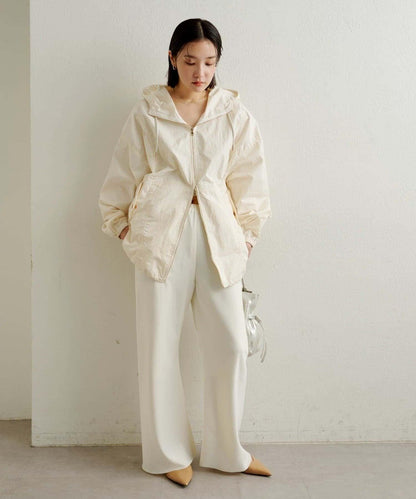 緞面斜裁休閒褲