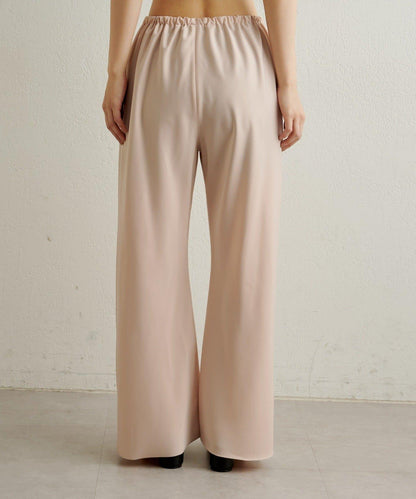 緞面斜裁休閒褲