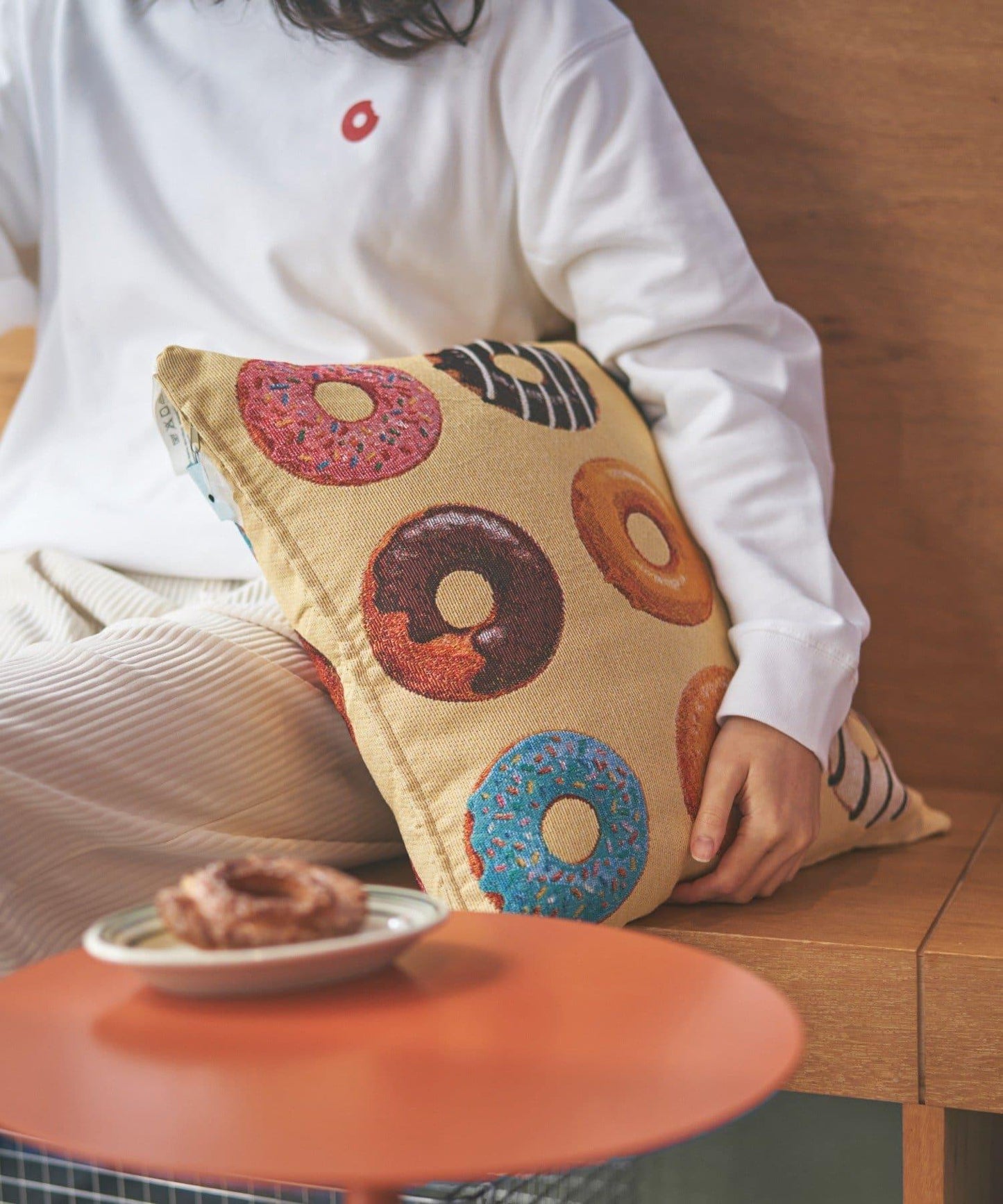 B-DAY DONUTS 靠墊套