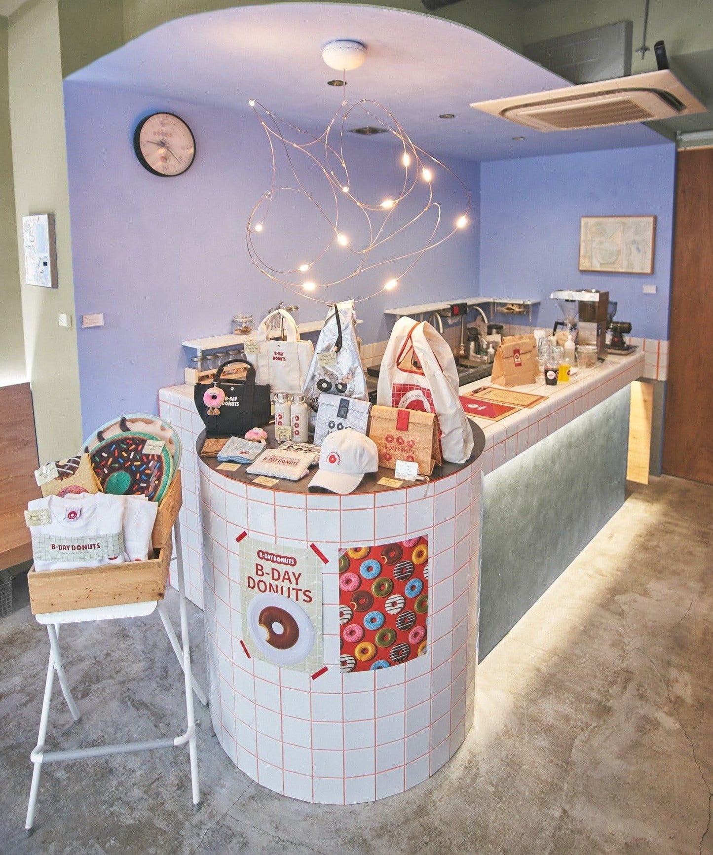 B-DAY DONUTS 刺繡收納包