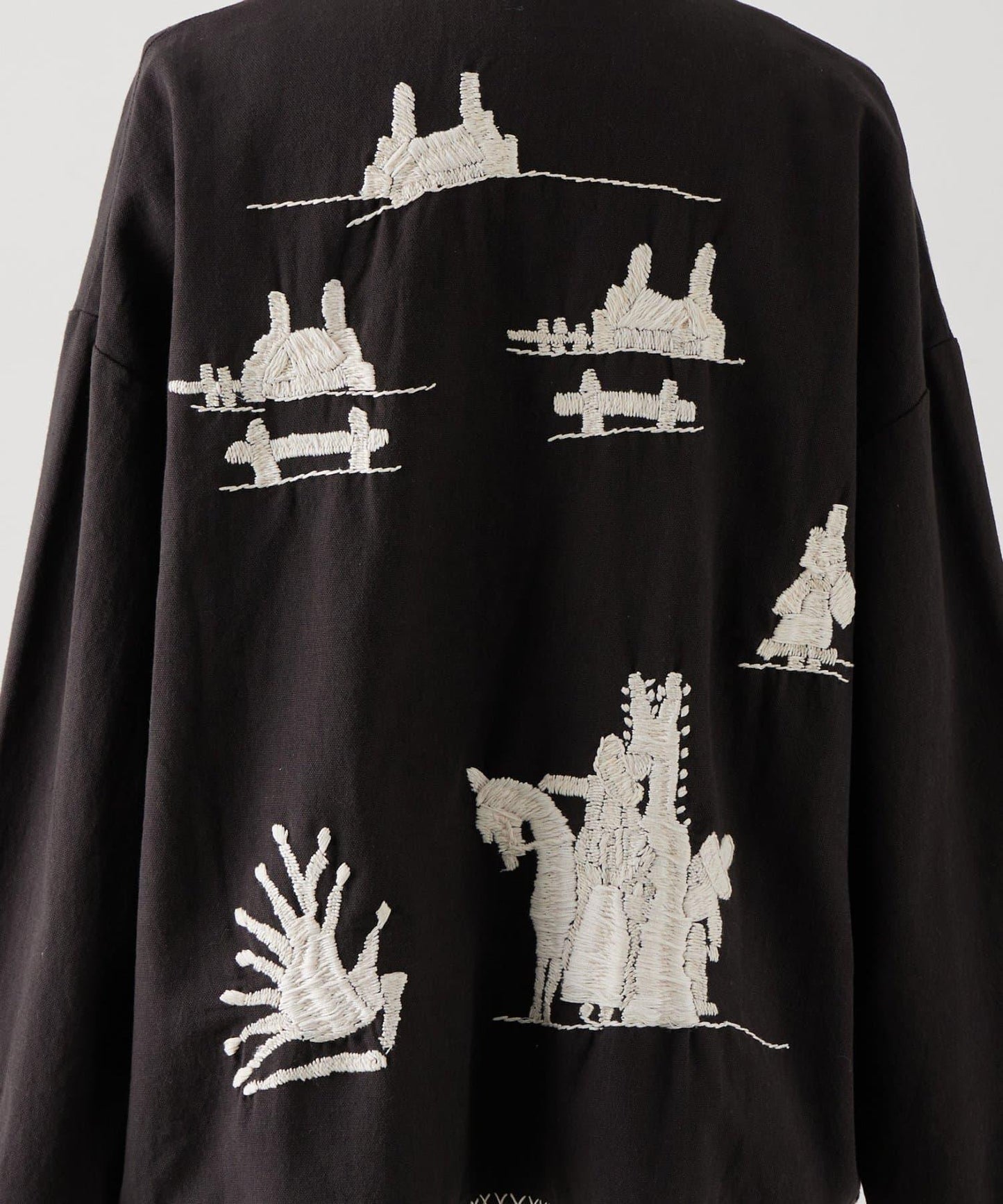 《近日開始》無領墨西哥風夾克