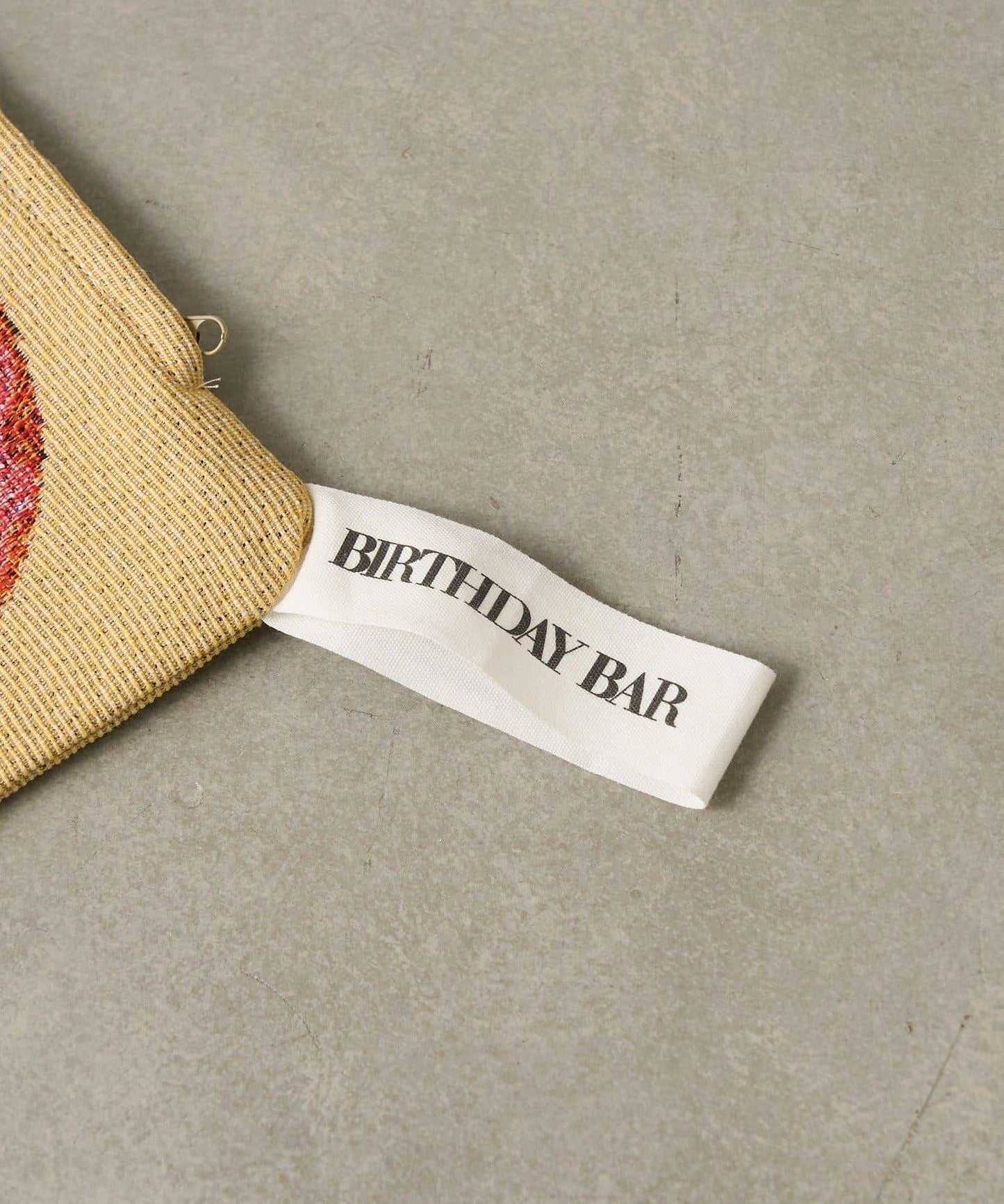 B-DAY DONUTS 靠墊套