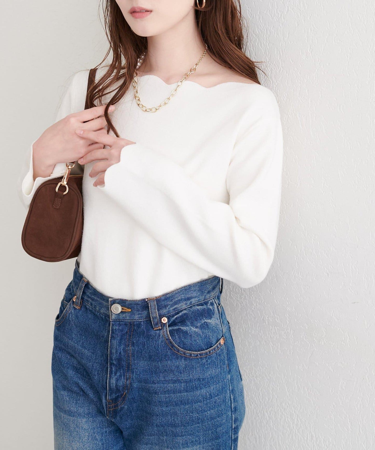 波浪邊亮片針織衫