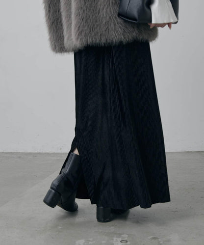 天鵝絨百褶修身半身裙