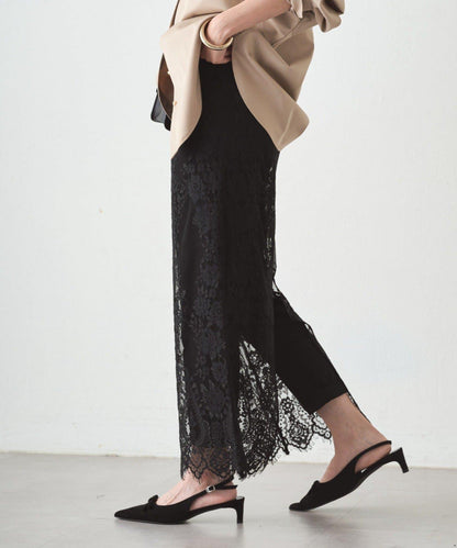 蕾絲半身裙