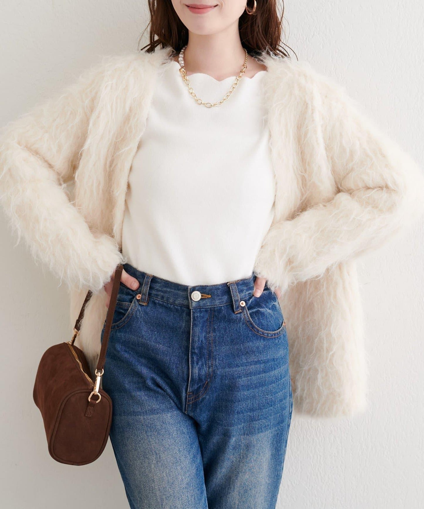 波浪邊亮片針織衫