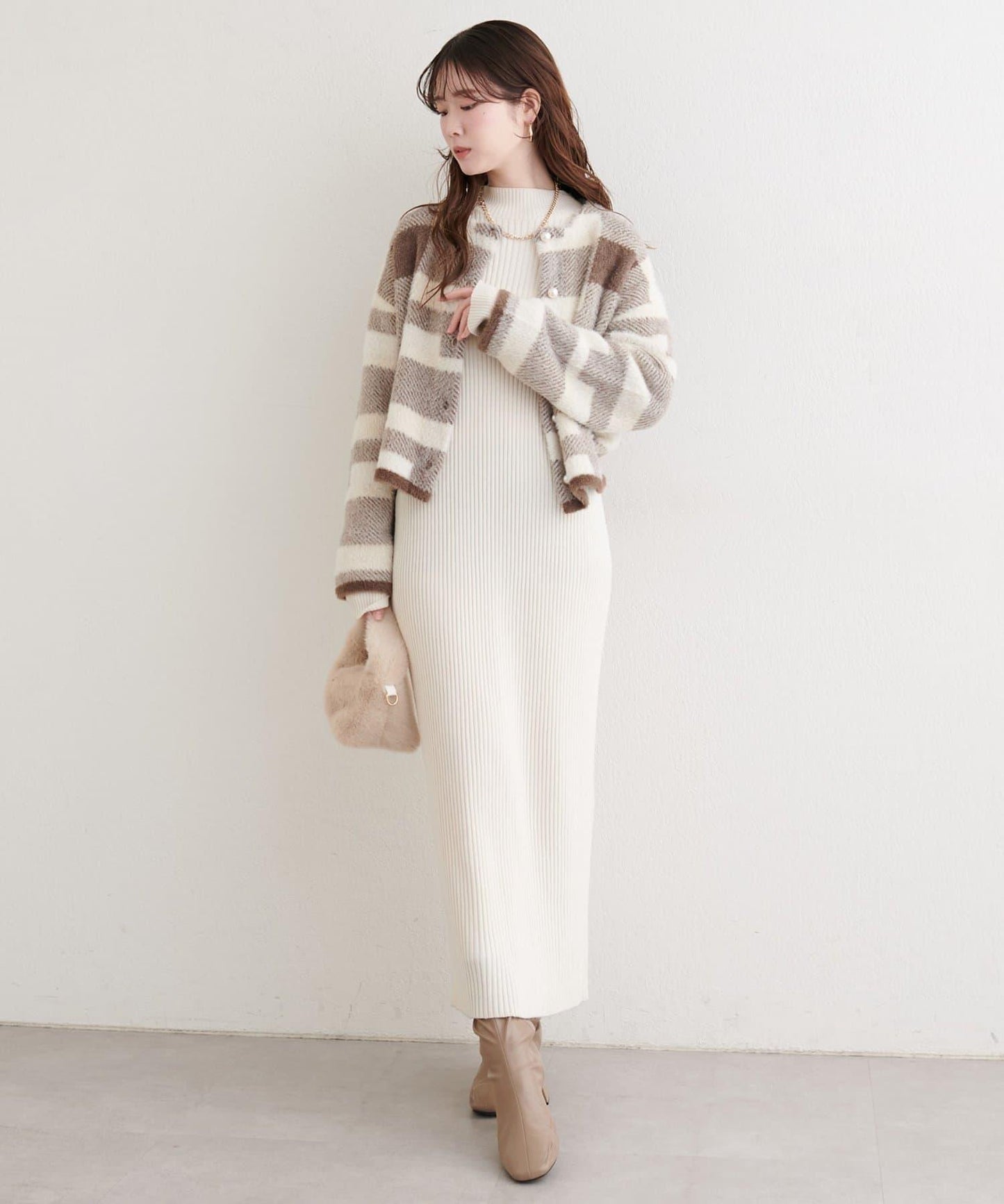 中長款毛絨針織開衫