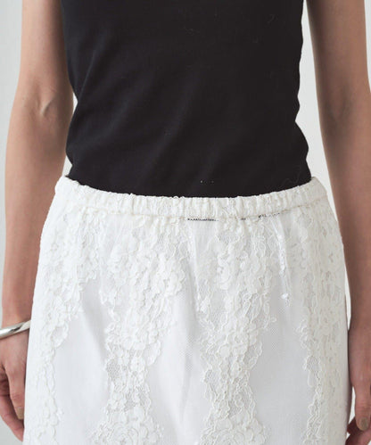 蕾絲半身裙