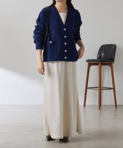 【腰部遮蓋】亮面紐扣開衫