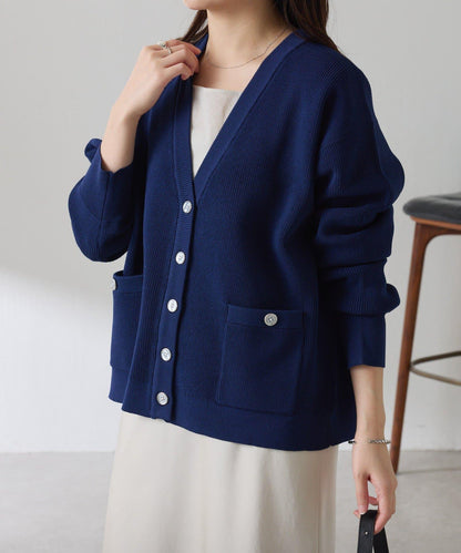 【腰部遮蓋】亮面紐扣開衫